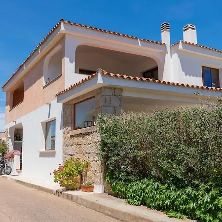 Casetta Con Terrazzo, Giardino E Ingresso Privato!